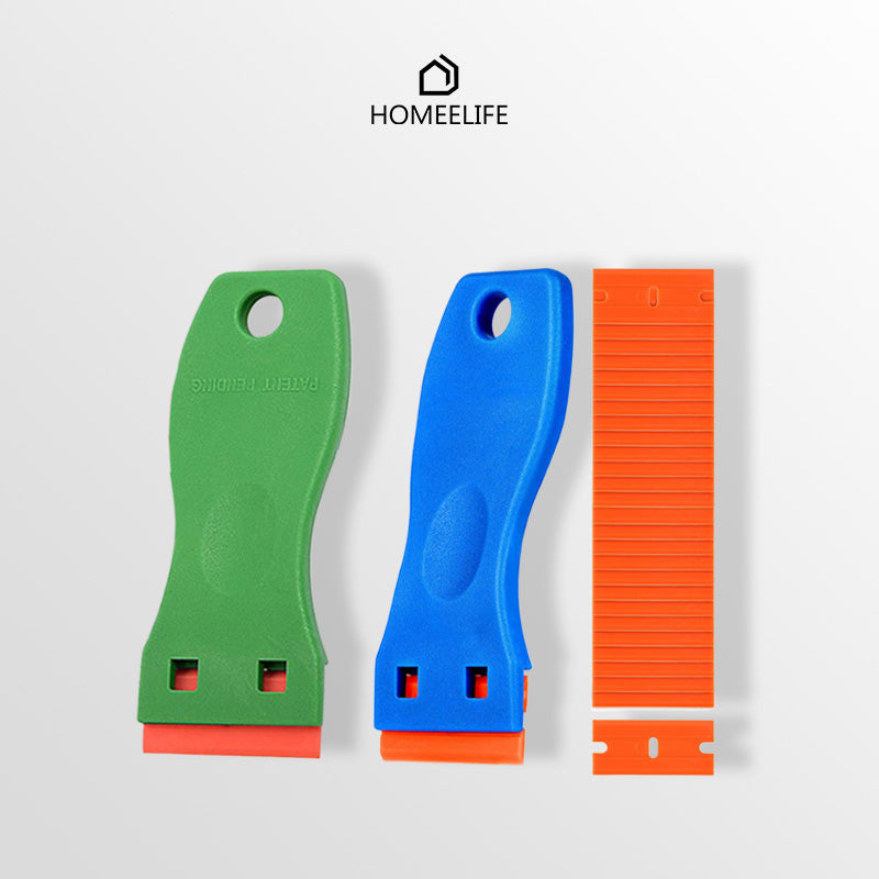 Plastic scraper